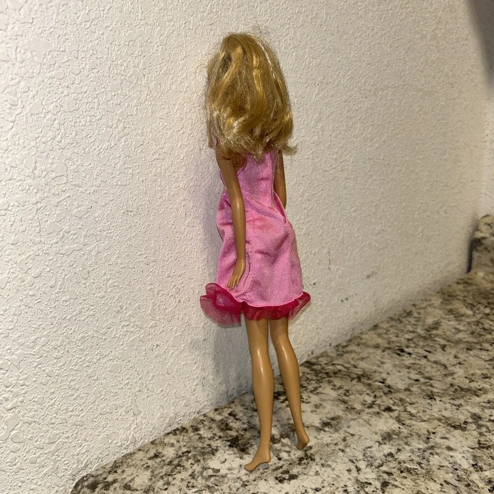 Barbie Doll Pink Gown Dress With Earrings Blond‎ Blue Eye C4